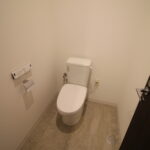 トイレ　※画像はC号室になります。